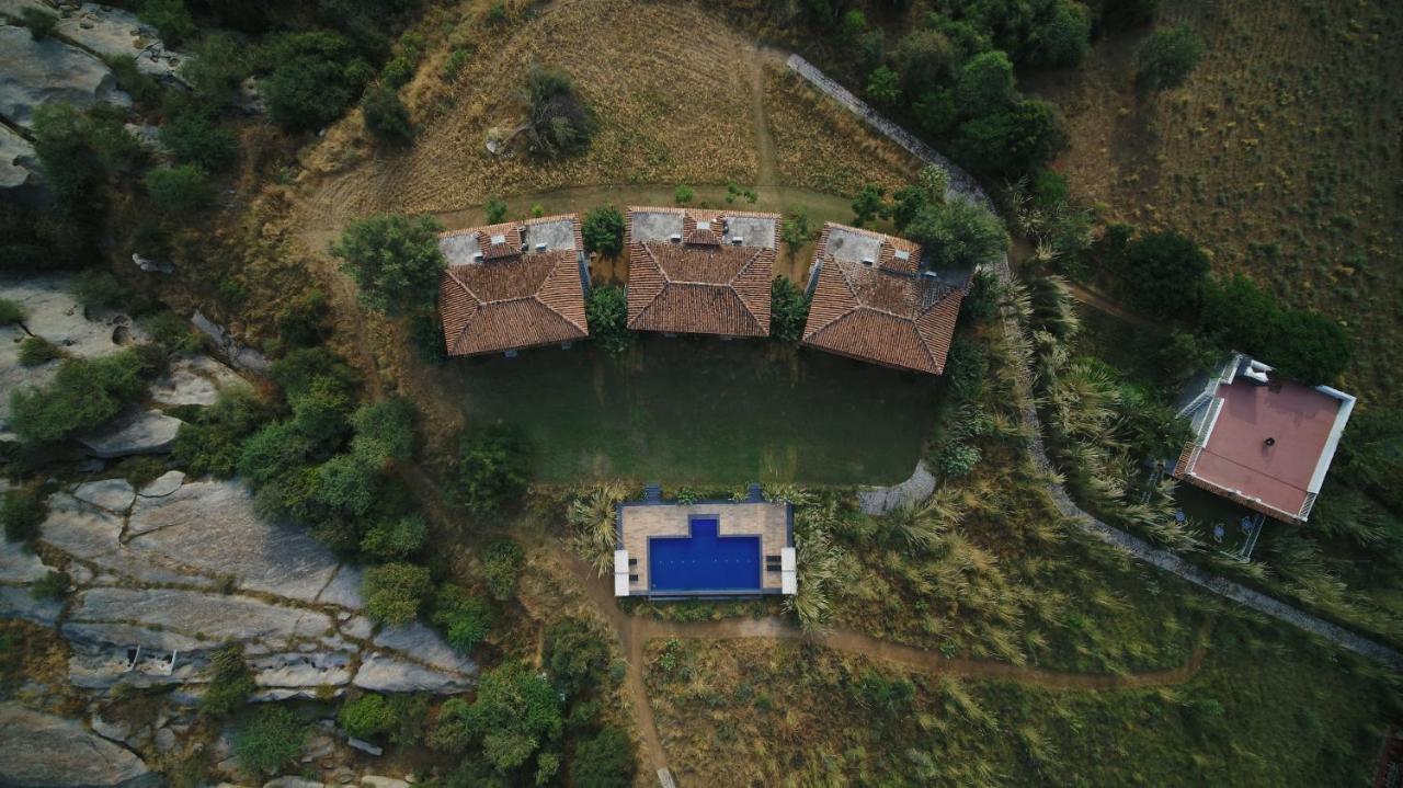 Hotel Amritara Jawai Sagar Pāli Exterior foto
